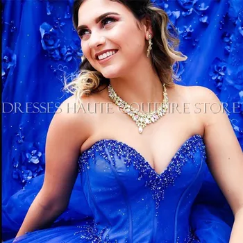 Vestidos de XV años Kráľovská Modrá Quinceanera Šaty s 3D Kvety Nášivka Korzet Top Korálkové plesové Šaty, Sweet 16 Šaty Plus Veľkosť